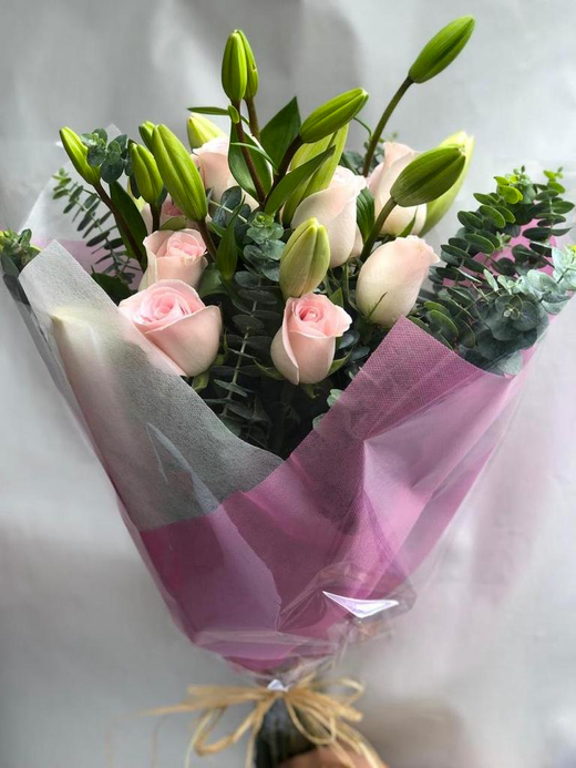 Bouquet de Rosas y Lirios