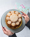 SOPHIE AMOUR CAKE DE ALFAJOR CON NOTAS DE AMARETTO Y AREQUIPE